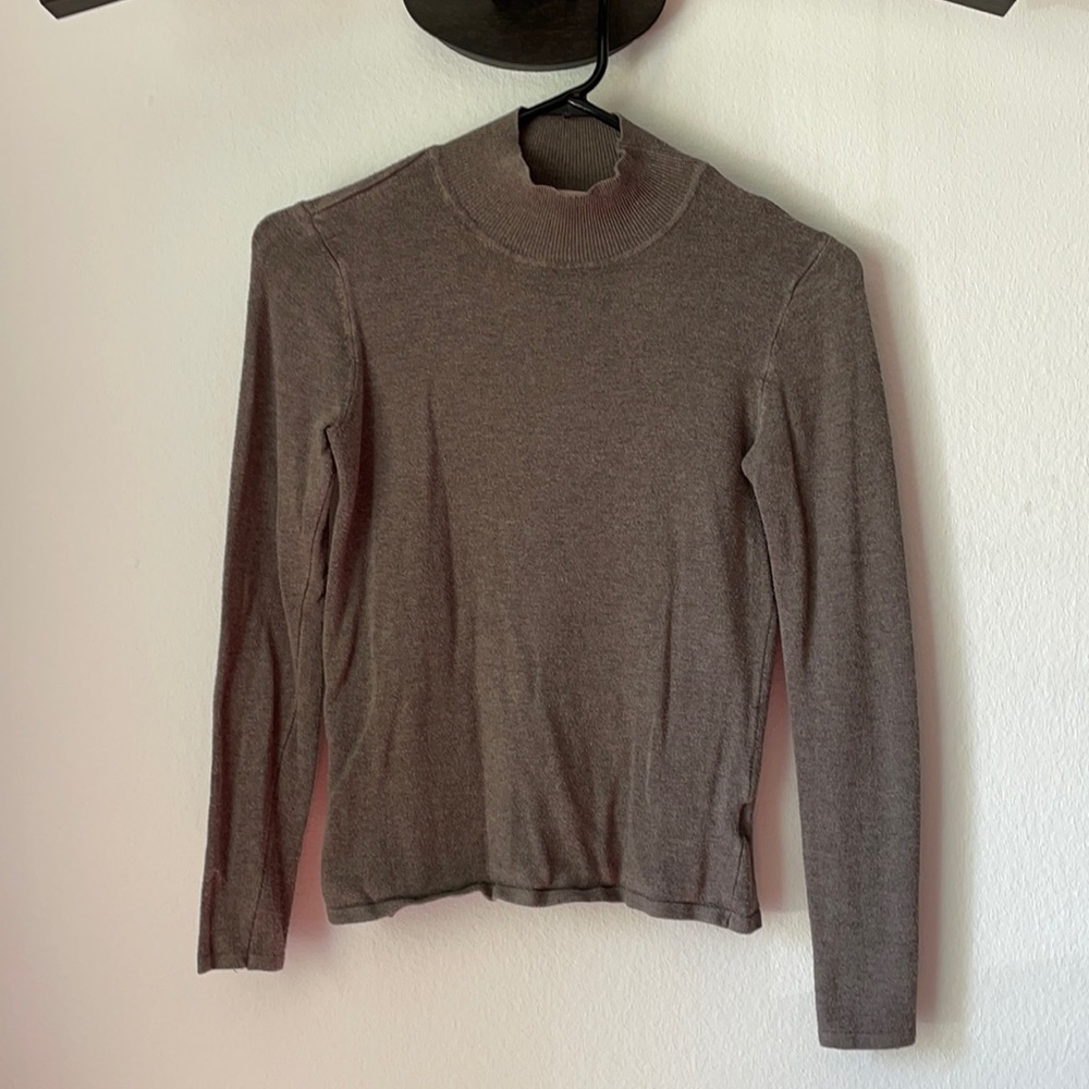Women’s Mockneck Sweater